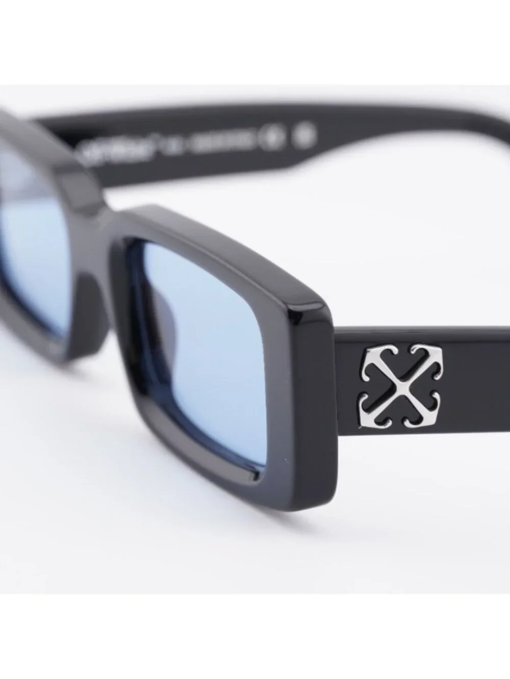 Off-White OERI127 ARTHUR 1040 Sunglasses Black Rectangle Frame, Blue Lenses